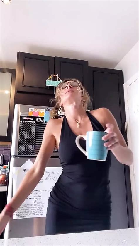 The Dramma Queen Video Sfw Amateur Porn By My Club Xhamster