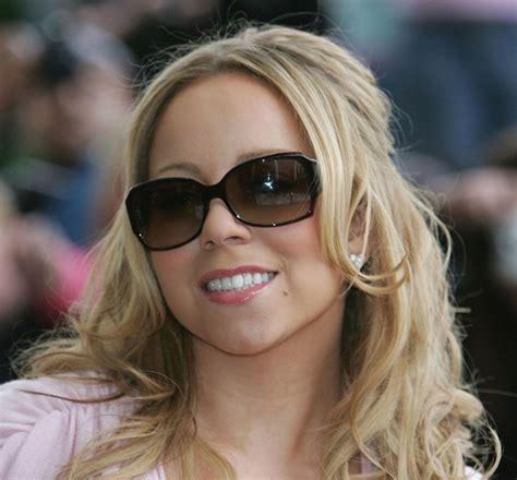 Idea By Francisco Gonzalez On Mariah Carey Mariah Carey Oval Sunglass Fashion