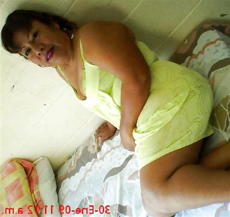 Mas De La Madura Caliente Por Cierto Se Llama Karen ZB Porn