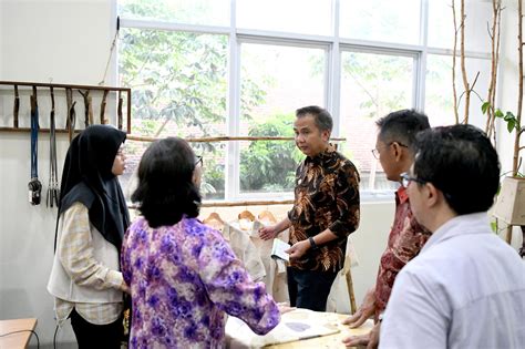 Bey Machmudin Sekolah Vokasi Variabel Penting Tingkatkan Kemampuan SDM