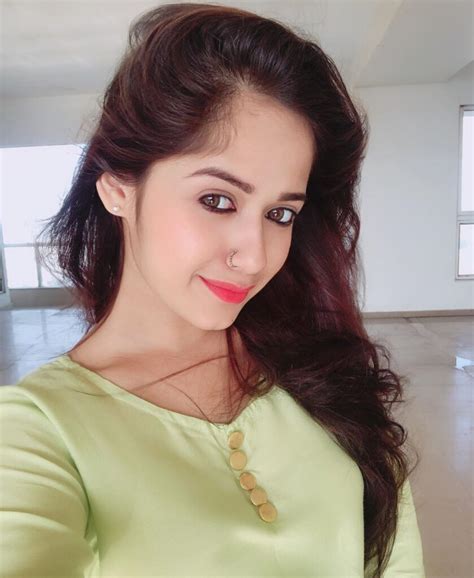 Tiktok Star Jannat Zubair Is A Selfie Queen Here S Proof