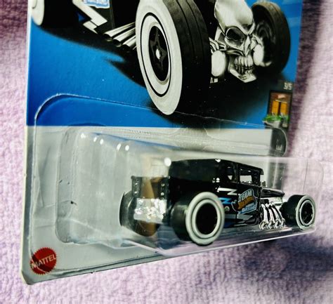 Yahoo オークション ホットウィール Hot Wheels ボーンシェイカー HW