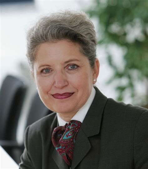 Alice Backes (1923-2007) - Find a Grave Memorial