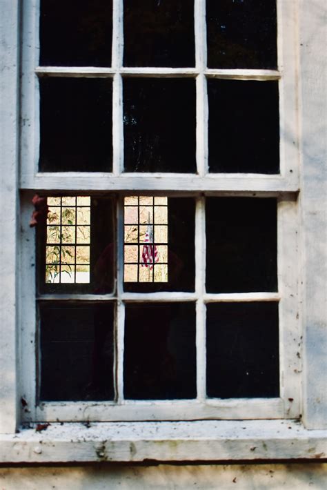 Uncovering the Secrets of the House of Law in Monroeville, Pennsylvania: A Look Inside