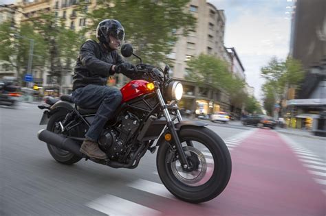 Honda Cmx500 Rebel Bobber Giapponese Anteprima Prova E Foto Dueruote