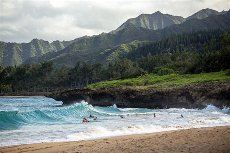 Snorkeling in Hawaii: Must-Visit Spots Revealed - Find Islands