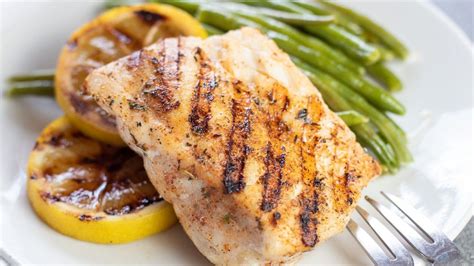 Grilled Grouper Easy Flavorful Cajun Seasoned White Fish Grouper