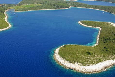 Soline Marina in Soline, Croatia - Marina Reviews - Phone Number ...
