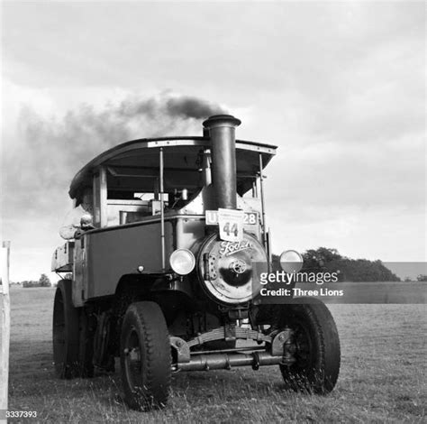 15 Foden Steam Wagon Stock Photos High Res Pictures And Images