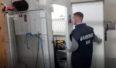 Controllo Dei Carabinieri Del Nas Presso Le Mense Scolastiche Tv