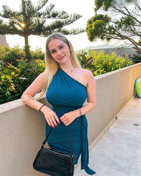 Chiara Pontius Nude OnlyFans Leaks Fappening FappeningBook