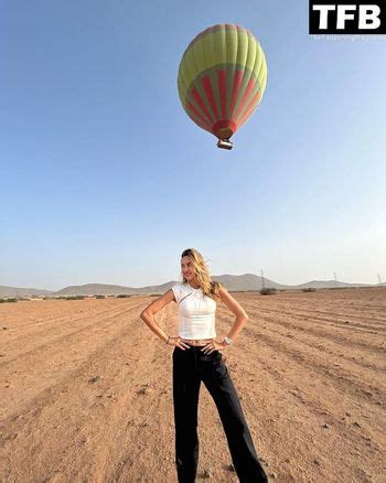 Gabriela Moura Gabimfmoura Nude OnlyFans The Fappening Plus