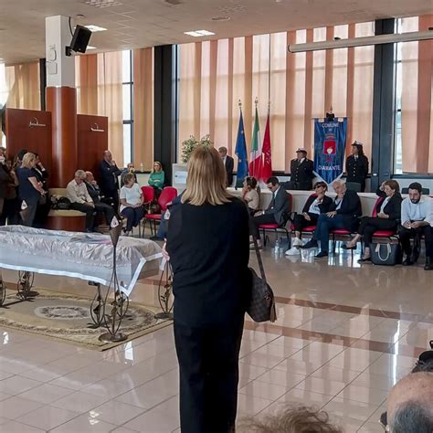 L Università Della Calabria Rende Omaggio Al Prof Nuccio Ordine Disposta La Donazione Degli