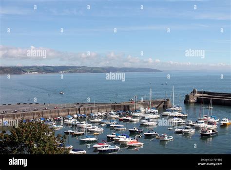 Saundersfoot Harbour Pembrokeshire West Wales Uk Stock Photo Alamy