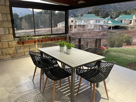 Glen Eagles - Sleeps up to 10 guests | Clarens Exclusive
