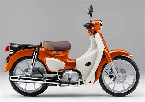 【ホンダ】「スーパーカブ110／クロスカブ110」のカラーバリエーションを変更し1214発売！ バイクブロス・マガジンズ