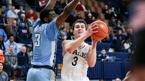 Mens Basketball Yale Hits Ivy League Play In Stride Yale Daily News