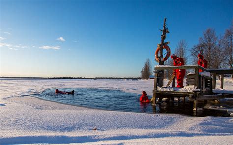 A unique adventure in Lapland – Northern Lights ice-floating ...