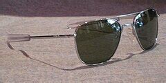 aviator sunglasses wikipedia
