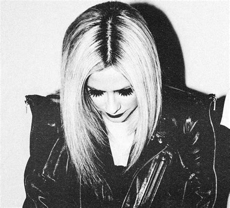 Avril Lavigne Nude Porn Pictures XXX Photos Sex Images PICTOA
