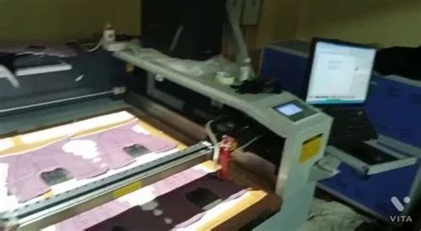 Shoe Sole Double Head Laser Cutting Machine With Projector At Best