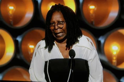 Whoopi Goldberg | Whoopi goldberg, Academy awards, Awards