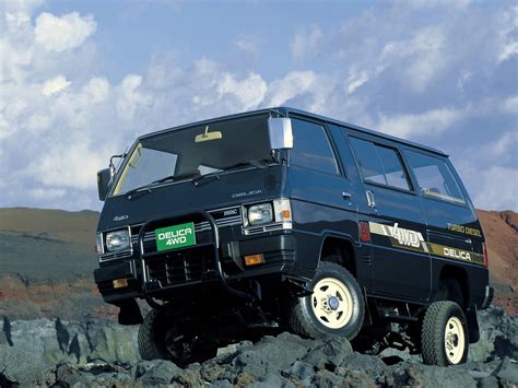 Mitsubishi Delica 2.0 4WD (91Hp)