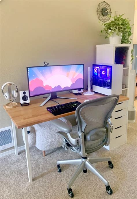 20 Minimalist Gaming Setups Battlestation Ideas Artofit