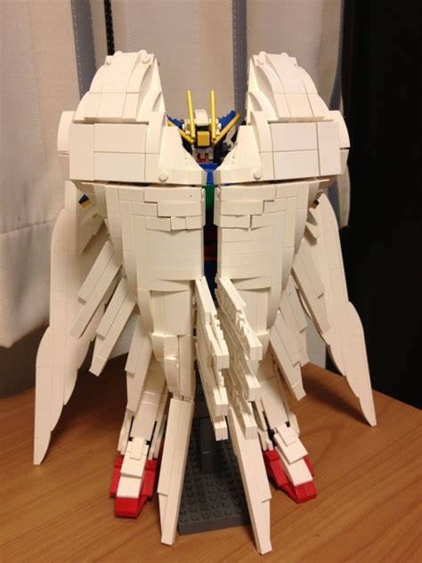 LEGO Gundam Wing Zero Custom