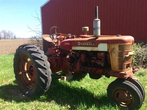 Farmall Super Md Farmall Old Tractors Classic Tractor