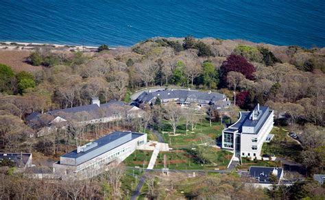 Designing for resilience: science and engineering buildings in coastal