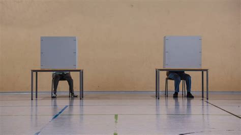 Nach OB Wahl In Cottbus Stichwahl Zwischen SPD Und AfD