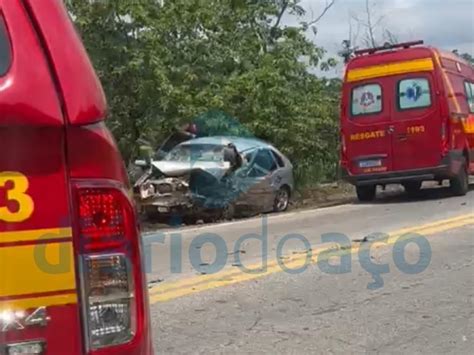 Acidente grave nesta manhã próximo à Rocinha na BR 381 em Santana do