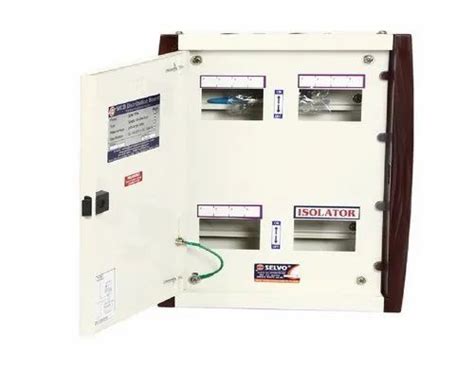 Selvo 4 Way Tpn Double Door Distribution Board At Rs 2000 Piece Tpn