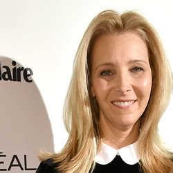 Lisa Kudrow Phoenix House Annual Triumph For Teens Awards Gala in ...