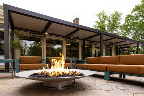 Electric Patio Heaters for Contemporary Spaces and Design - Bromic ...