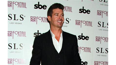 Robin Thicke S Dad Is Still With Him 8 Days