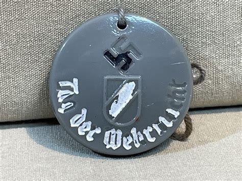 Bunker Militaria Original Nazi Era German Ceramic Tinnie Day Of The