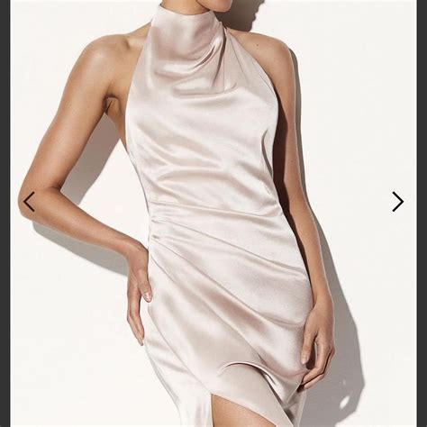 NOOKIE AMELIA HALTER GOWN SZ 6 NUDE Sophisticated Depop