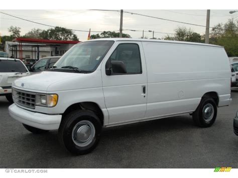 White Ford E Series Van E Xl Cargo Van Photo