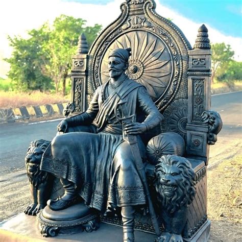 chhatrapati shivaji maharaj statue   price  shegaon aniket