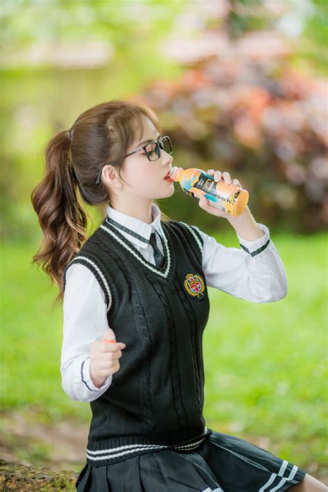 Hot girl Học viện Báo chí và Tuyên truyền đẹp hút hồn dân mạng ngày trở lại giảng đường
