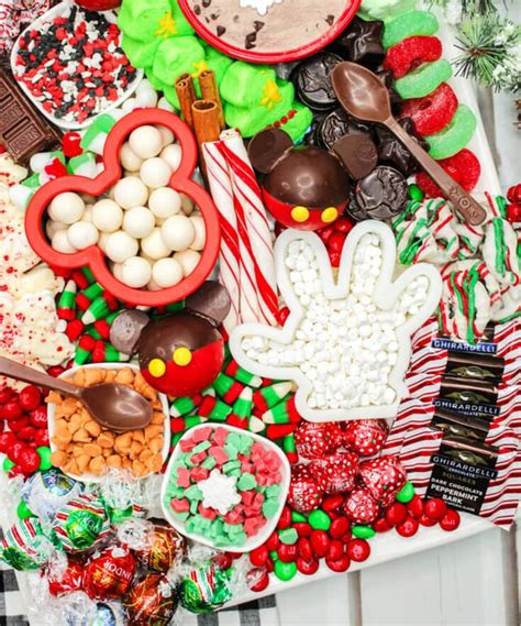 Mickey Mouse Hot Cocoa Board Punchfork