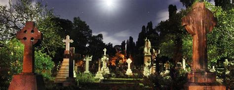 Cemetery art, Cemetery, Painting