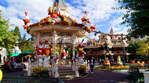 Halloween At Disneyland Paris