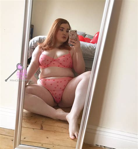 Heart Lingerie Because Its Nearly V Day Nudes Biggirlsgonewild NUDE PICS ORG