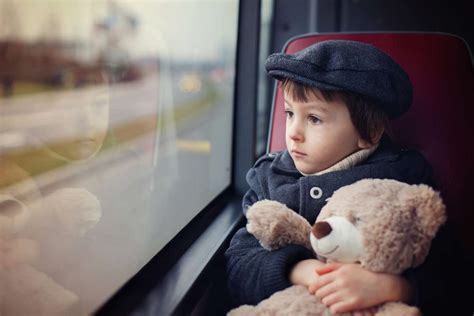 Ab Wie Viel Jahren Darf Man Alleine Zug Fahren