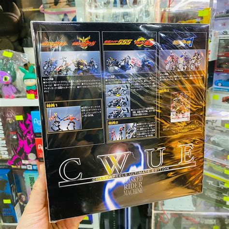 Bandai X Hot Wheels CWUE Charawheels Ultimate Edition Masked Rider