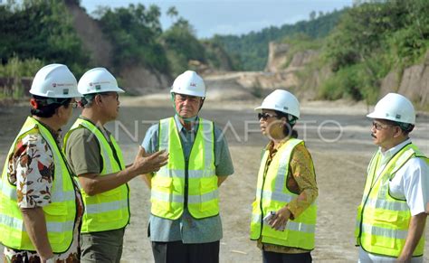 PEMBUKAAN LAHAN TOL PADANG PEKANBARU ANTARA Foto