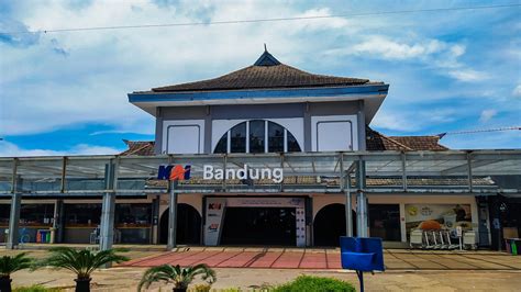 Stasiun Bandung - Jadwal, Alamat, Telepon, Fasilitas Terbaru 2022